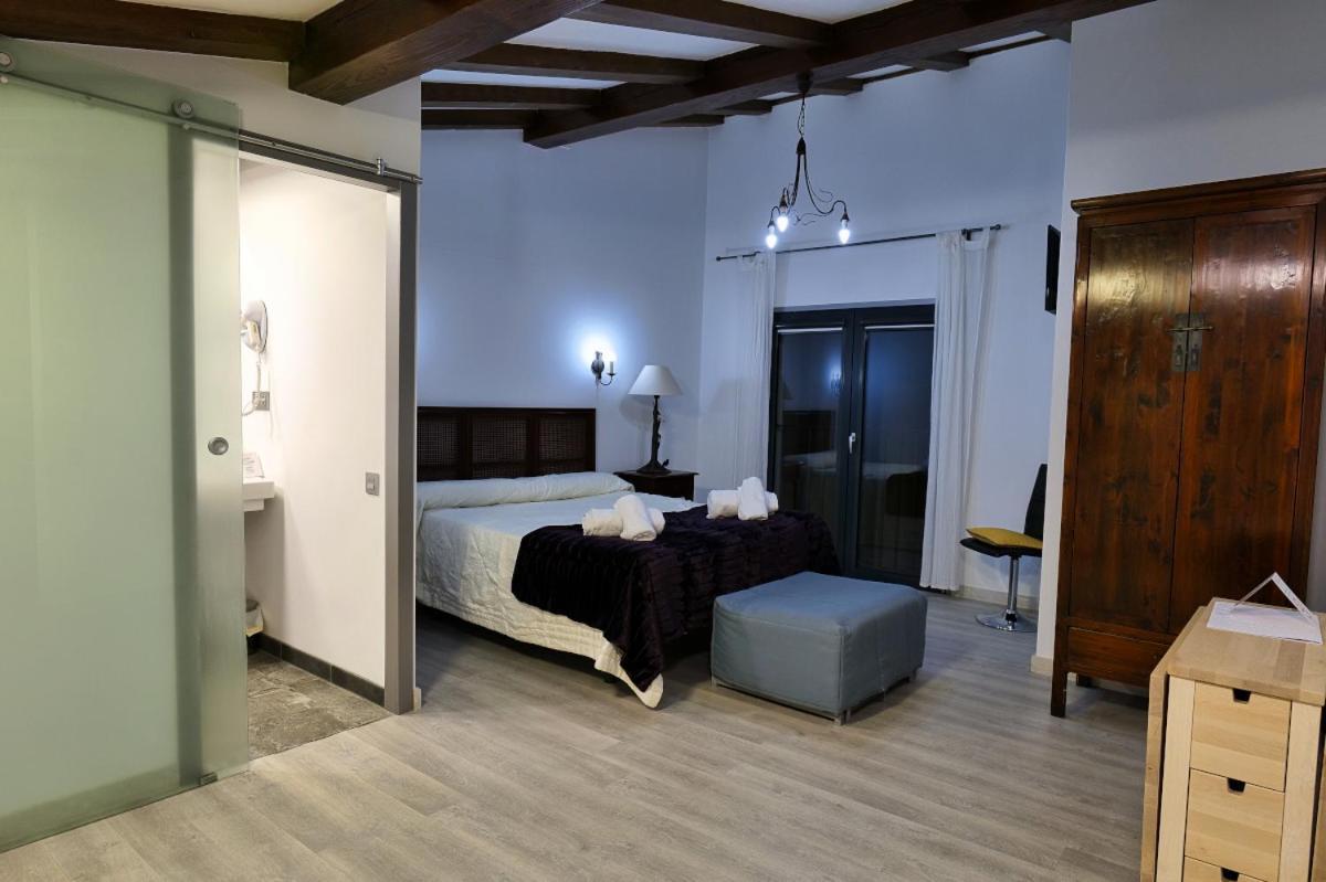 Maison d'hôtes La Sinagoga à Penaranda de Duero Extérieur photo
