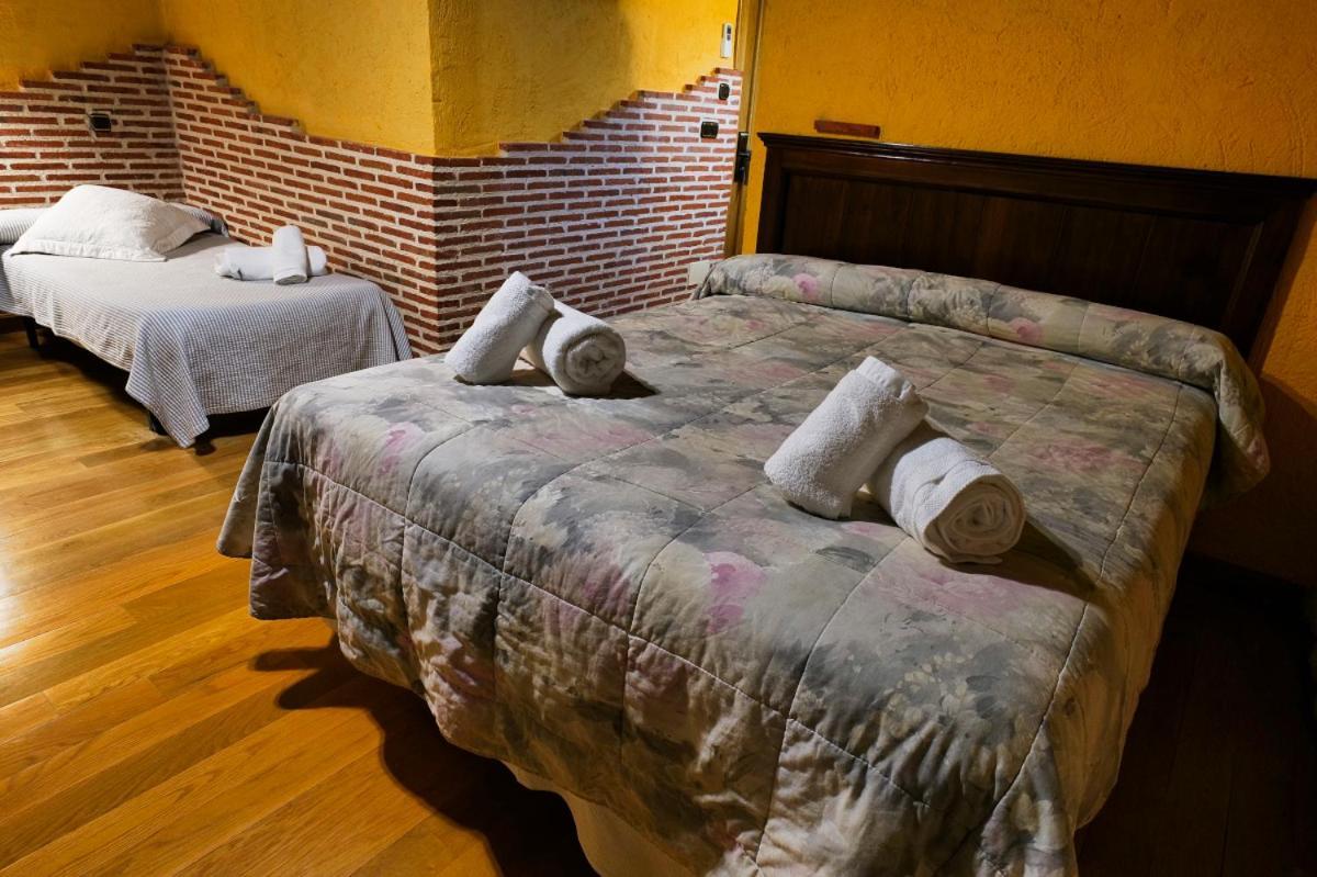 Maison d'hôtes La Sinagoga à Penaranda de Duero Extérieur photo